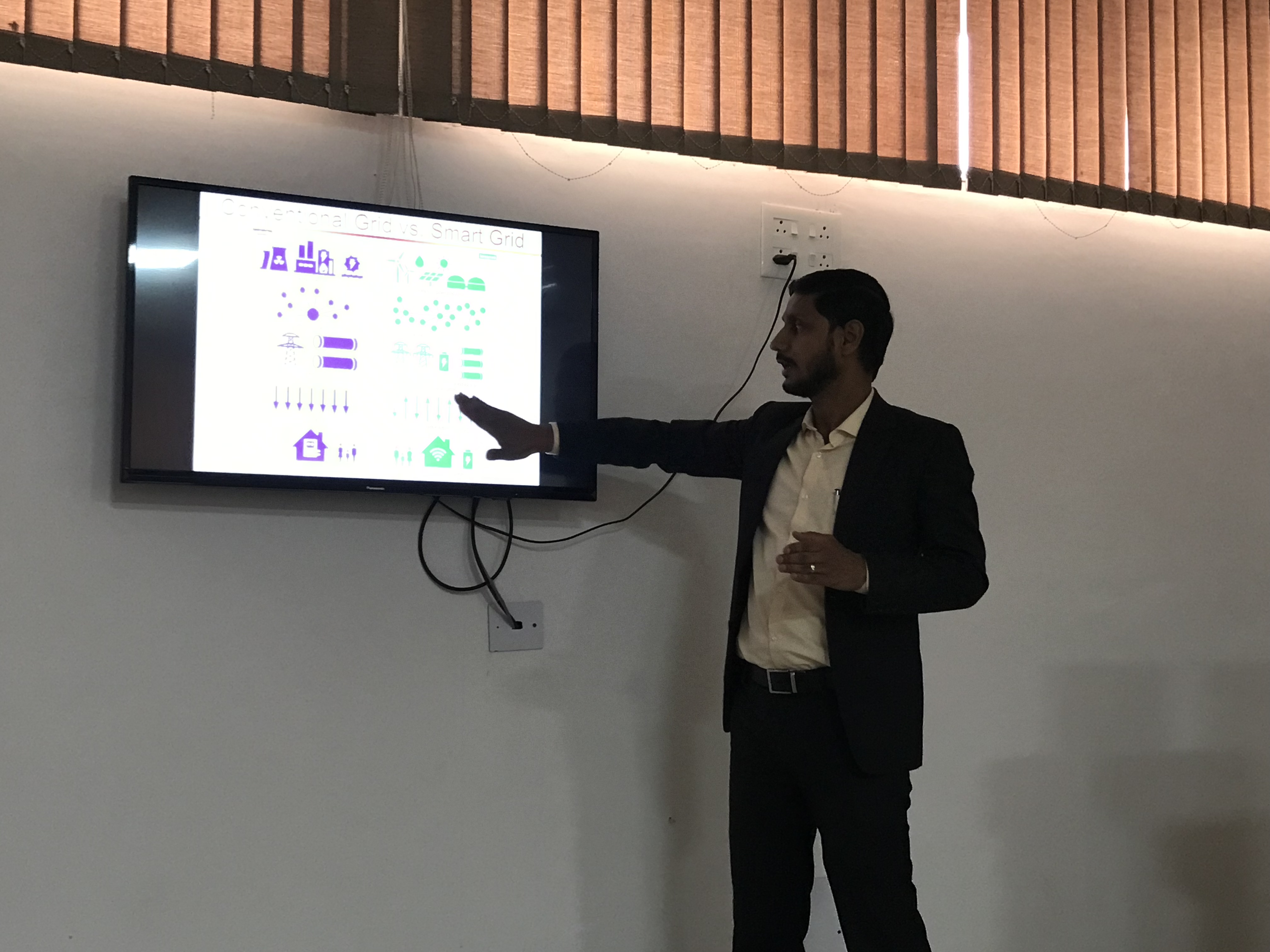 Expert Lecture on Future of Renewable Integrated Power Network: Challenges and Solutions
